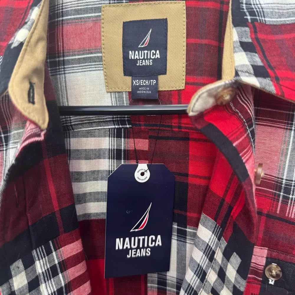 Nautica Women's Patchwork Plaid Shirt NWT Shirt Button up Size XS Cotton - Picture 4 of 8